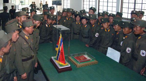 coreea de nord instaleaza rachete de generatie noua la frontiera cu coreea de sud