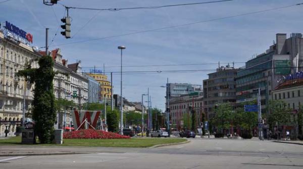 cantarea romaniei defaimarea occidentului 3 occidentul demn de mila noastra