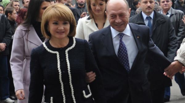 declaratiile lui basescu referitoare la natalitate nu sunt considerate discriminatorii