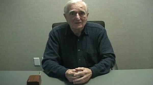 a murit inventatorul mouse ului cum arata primul soarece video