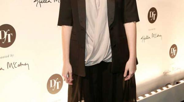 cel mai talentat tanar designer al europei este o romanca video