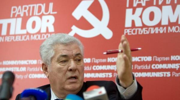 voronin il ataca din nou pe basescu nu stim daca vine beat sau treazin republica moldova