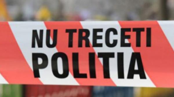 o adolescenta a murit dupa ce a cazut de la etajul 10 al unui bloc din drumul taberei