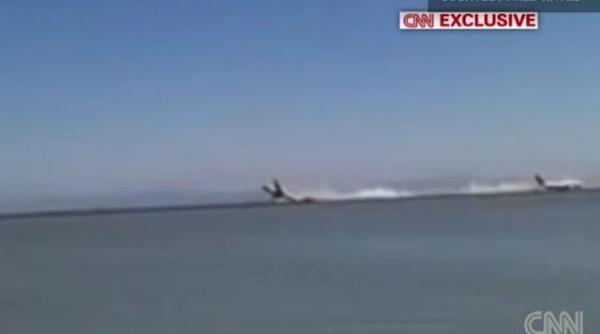 dumnezeule ai mila un martor a filmat prabusirea aeronavei boeing 777 pe aeroportul din san francisco video