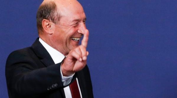 basescu achitat acuze rasism