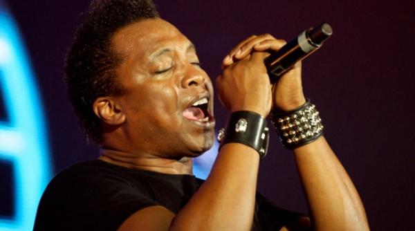 haddaway vine sa cante what is love la bucuresti