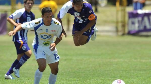 schimb bizar in campionatul de fotbal din costa rica ce a primit o echipa dupa ce a transferat un jucator
