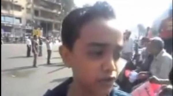 viral pe internet cum explica un baietel de 12 ani criza din egipt video