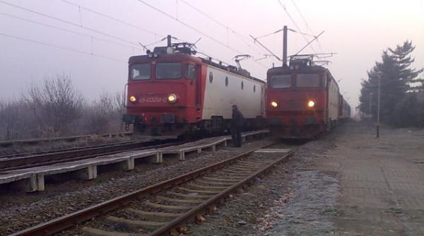 ploaia a blocat circulatia trenurilor in judetul bacau