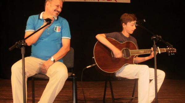 falticeni folk emotie in vremuri de criza