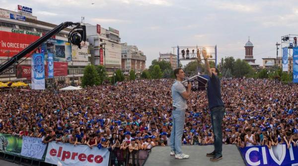 peste 50 000 de oameni au sarbatorit la craiova 8 ani de antena 3