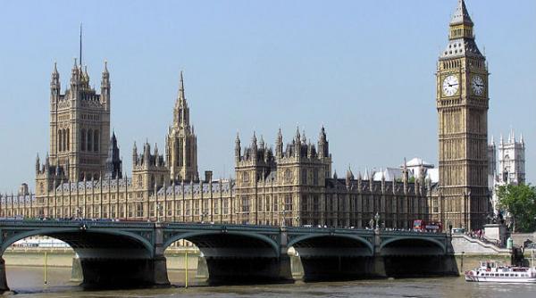 cocaina parlament britanic