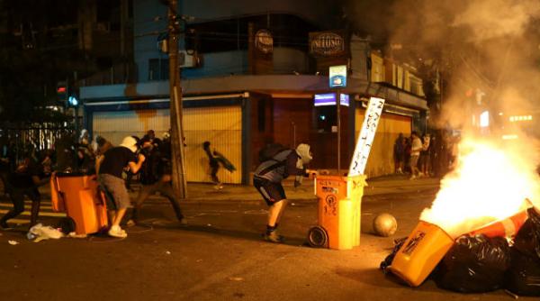 proteste violente inaintea vizitei papei francisc i in brazilia
