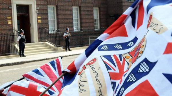 casa regala a marii britanii kate william si bebelusul regal sunt cu totii bine