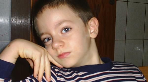 iustin recuperare autism frati mai mici