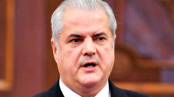 parchetul general a inchis dosarul in care adrian nastase era cercetat pentru nerespectarea regimului armelor si munitiilor