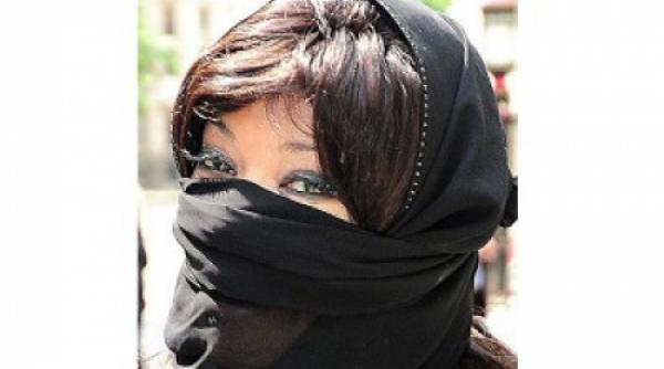 s a dat drept o printesa si a dat o teapa de milioane de lire vezi ce era de fapt