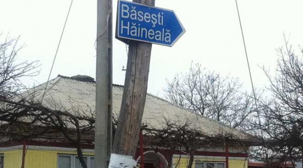 marile spirite se intalnesc si pe tablita indicatoare din parjol spre basesti si haineala