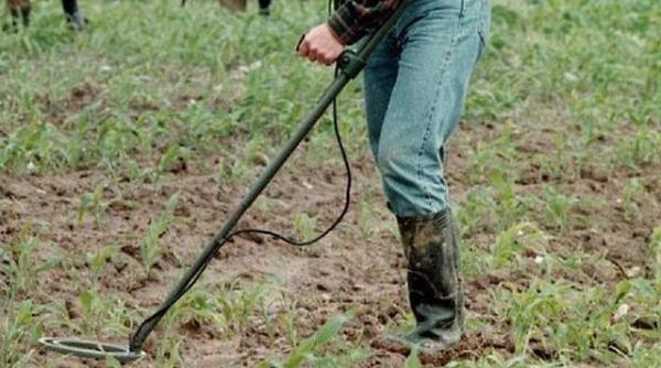si a cautat cheile de la masina pe un camp si a avut o surpriza de proportii descoperire extraordinara in scotia