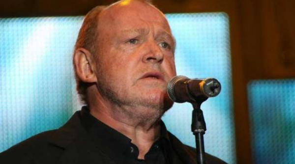 joe cocker concerteaza duminica la sala palatului ce a cerut organizatorilor legendarul solist britanic