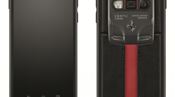 lux in editie limitata 2013 de telefoane vertu ti ferrari