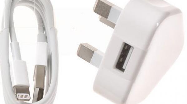 apple inlocuieste incarcatoarele contrafacute