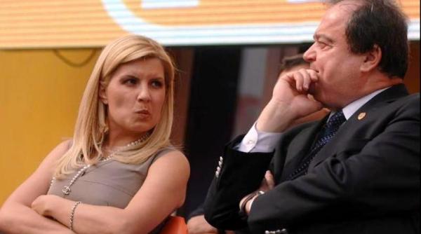 vasile blaga udrea si a aratat devotamentul fata de partid nu pleaca paleologu un copil