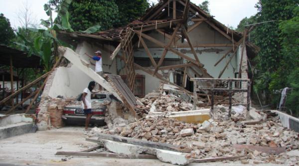 cutremur cu magnitudinea 6 3 in indonezia