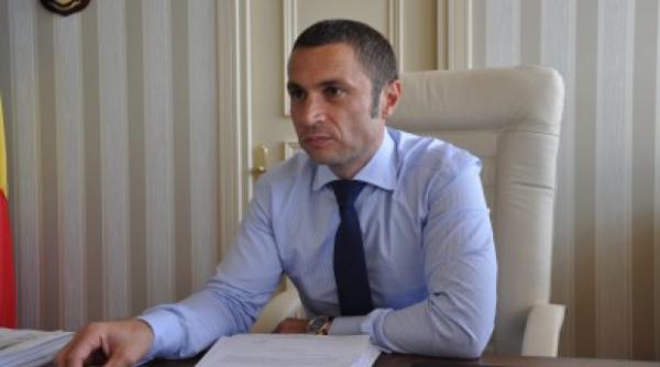 primii trei elevi ai claselor v xi din mangalia vor beneficia de o vacanta gratuita drept recompensa