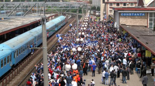 cfr va introduce de sfanta maria mare trenuri suplimentare pentru pelerini