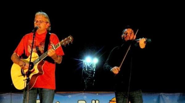 tabara folk de la calafat august fierbinte sub semnul folkului binefacator