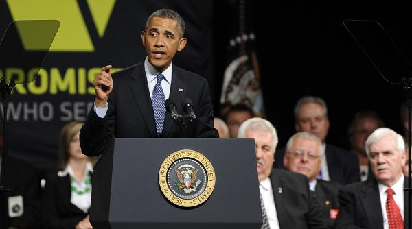 barack obama comparat de scriitorul orson scott card cu adolf hitler