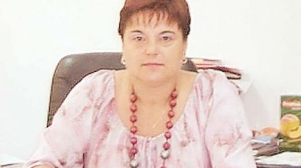 frauda la bac directoarea liceului dimitrie bolintineanu ramane dupa gratii