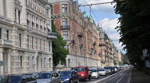 cantarea romaniei defaimarea occidentului 15 calare pe melc prin stockholm