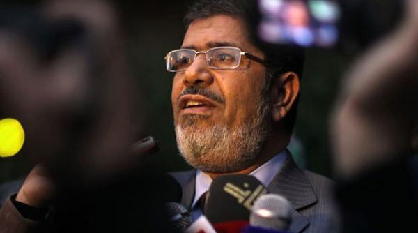 mohamed morsi acuzat de complicitate la crime si acte de tortura