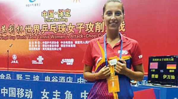 eliza triumf in brazilia si show china