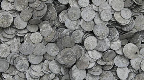 a fost descoperit cel mai mare tezaur monetar de pe teritoriul romaniei monedele gasite intamplator