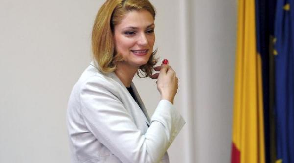 ramona manescu ce isi pastreaza disponibilitatea de a finanta constructia magistralei m5 a metroului din bucuresti