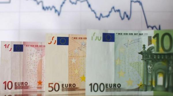 veste buna deficitul comercial a scazut in primele sapte luni cu 2 23 miliarde euro exporturile au atins in iulie o valoare record