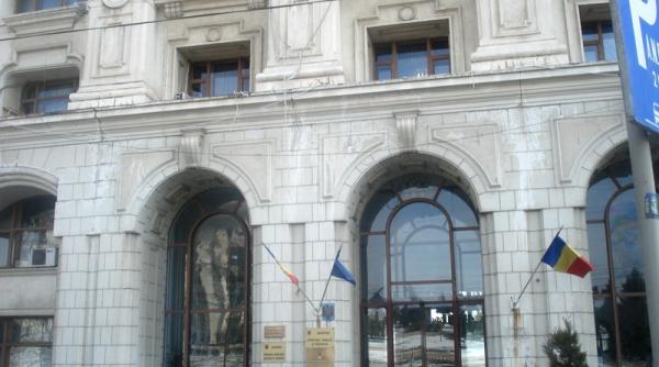 trei secretari de stat din ministerul mediului eliberati din functie de premierul ponta