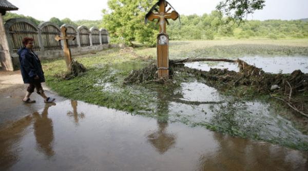 georgescu anm nu putea fi emisa avertizare de cod rosu in galati aria fiind foarte restransa