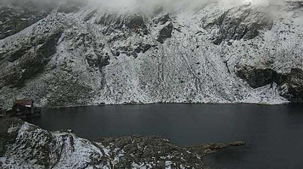 prima ninsoare la munte vezi imagini live de la balea lac