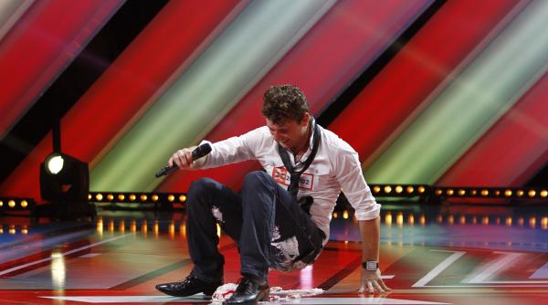 gest incredibil facut de un concurent x factor