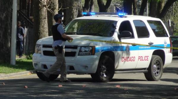 atac armat in chicago mai multe persoane au fost ranite in parcul south side