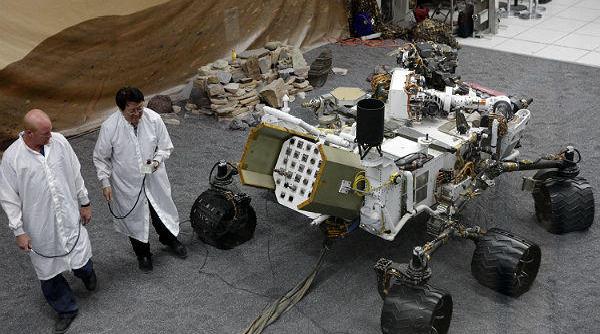 robotul curiosity a cules date noi sah la cercetatorii si teoriile lor despre viata pe marte
