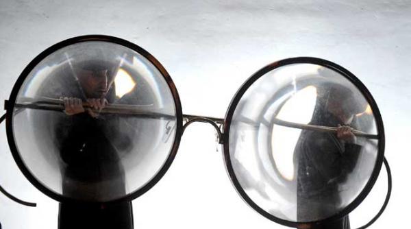 teatrul romanesc cucereste georgia