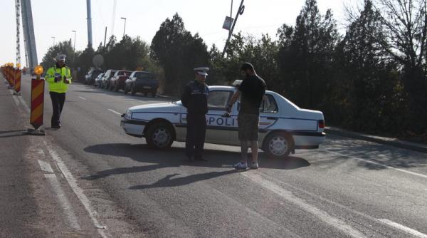 ponta despre inchiderea podului de la agigea structura este afectata si poate sa cada in orice moment cum sa lasam lumea sa mearga in continuare pe pod