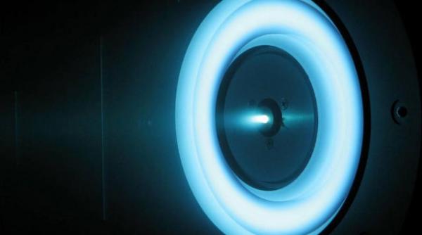 viitorul explorarii spatiale pare asigura cat poate functiona motorul cu propulsie ionica testat de nasa