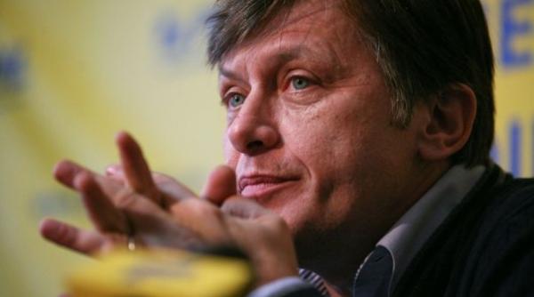 antonescu calendarul revizuirii constitutiei va fi rediscutat in usl vom informa comisia de la venetia