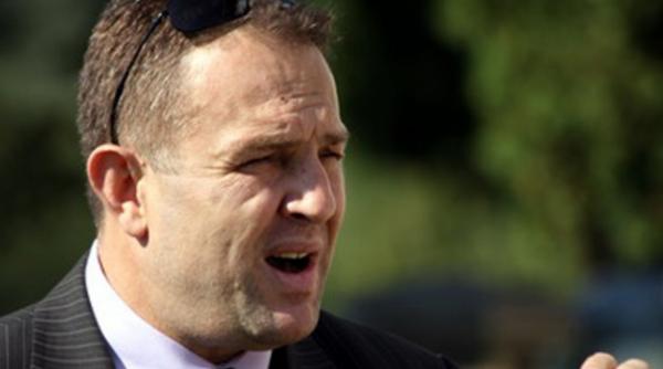 subprefectul de bucuresti isi va da demisia si va fi manager general al cs pandurii lignitul tg jiu